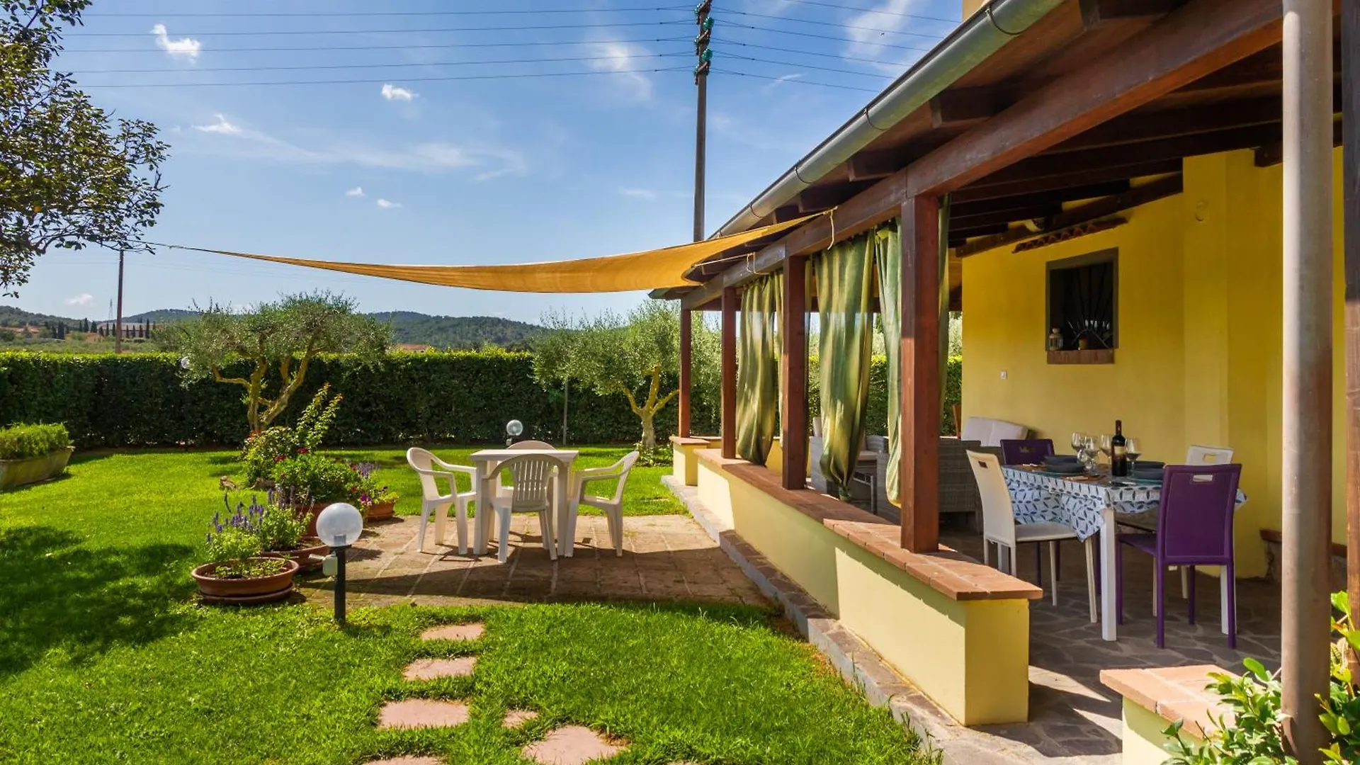 Farm stay Casale Fattoria Benaris Villa Marsiliana