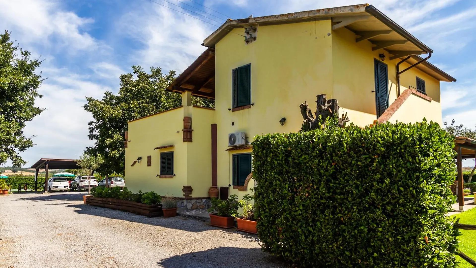 Casale Fattoria Benaris Vila Marsiliana