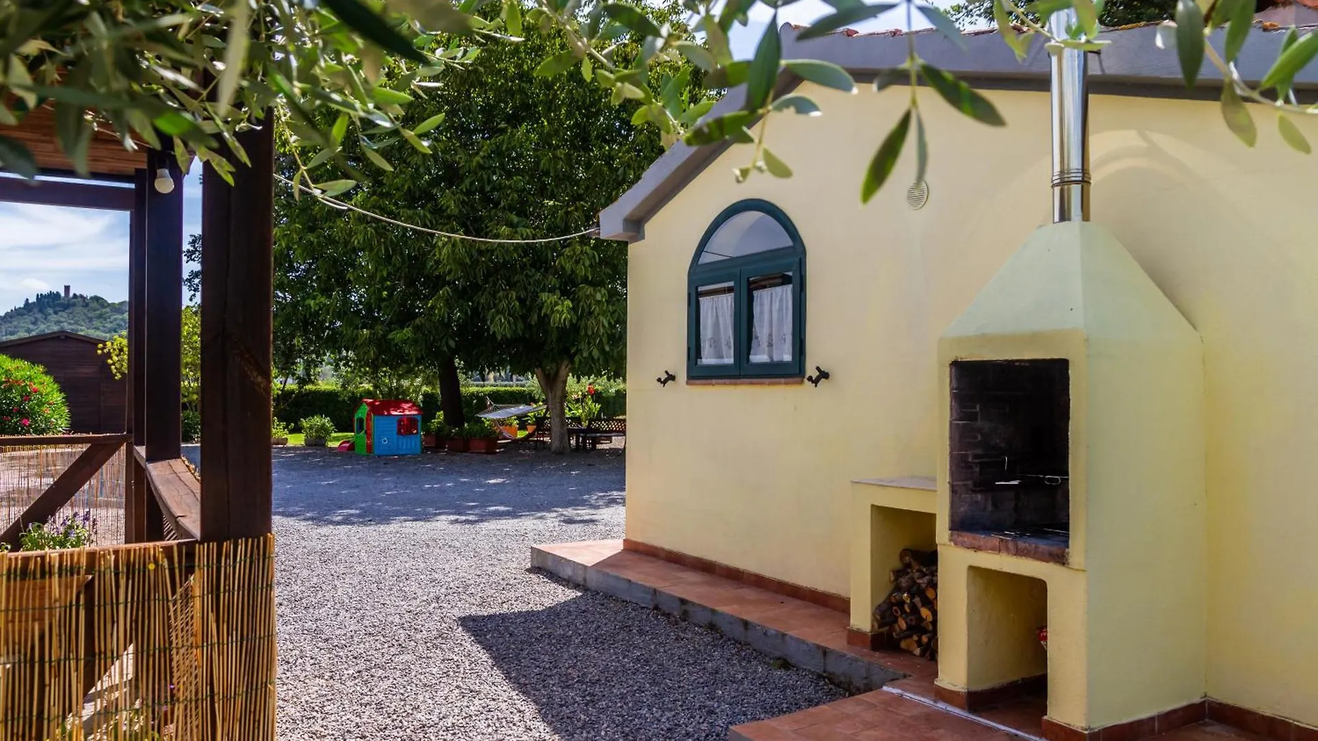 Alojamento de Turismo Rural Casale Fattoria Benaris Vila Marsiliana