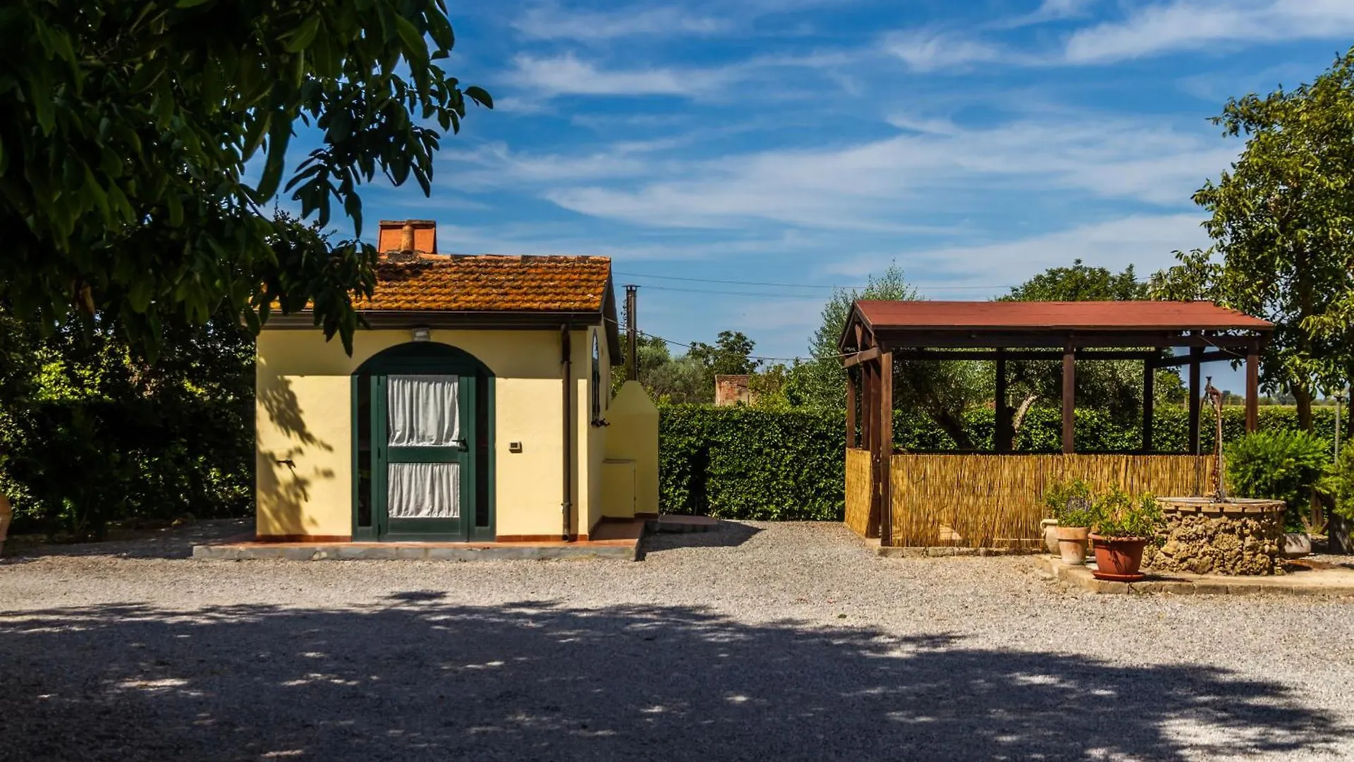 Farm stay Casale Fattoria Benaris Villa Marsiliana