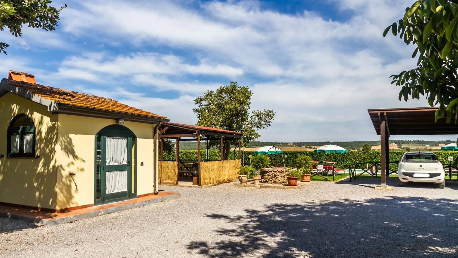 Casale Fattoria Benaris Villa Marsiliana Italy