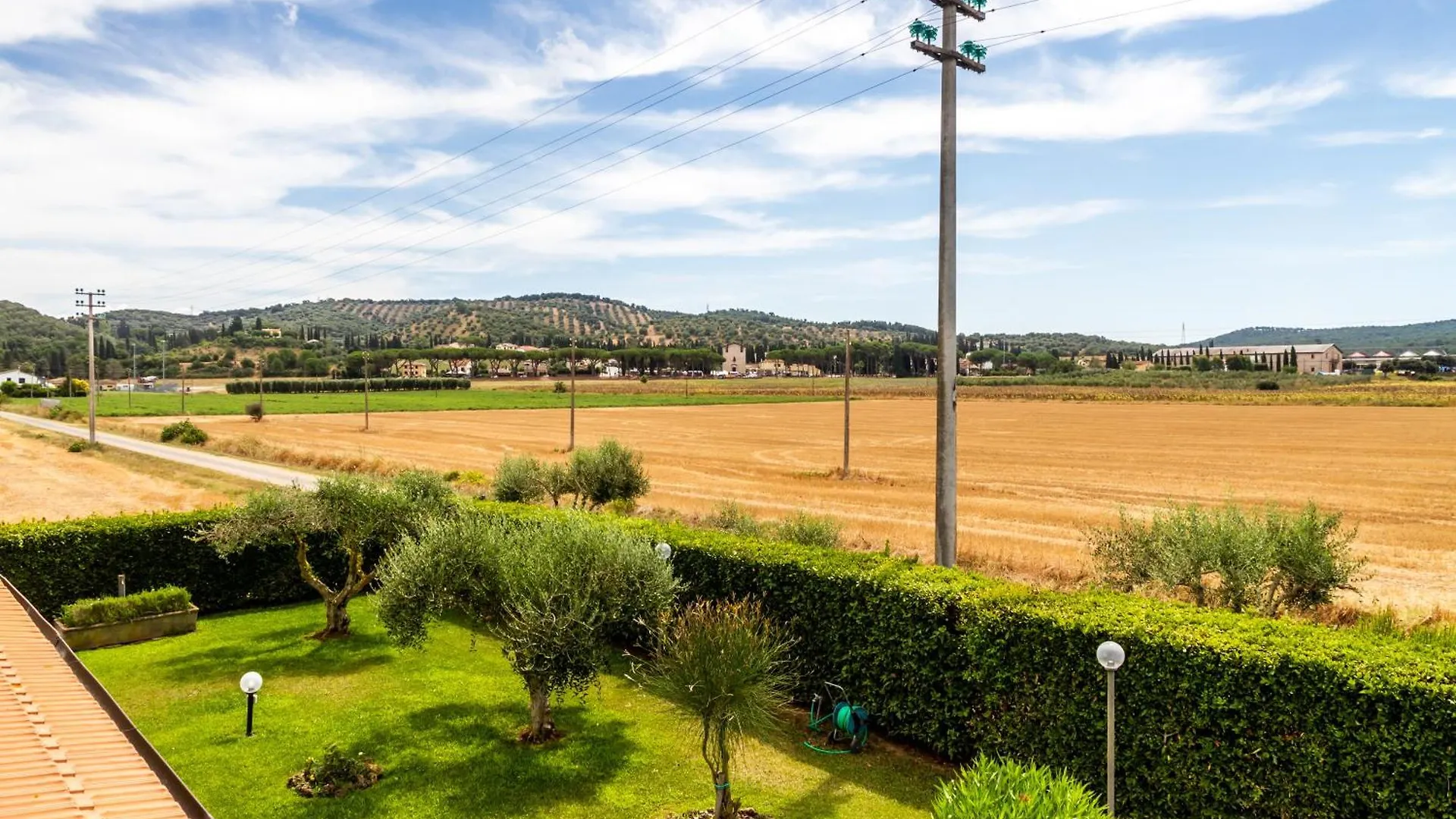 Casale Fattoria Benaris Villa Marsiliana