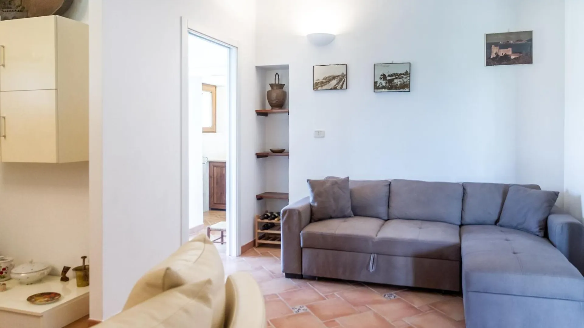 Farm stay Casale Fattoria Benaris Villa Marsiliana Italy